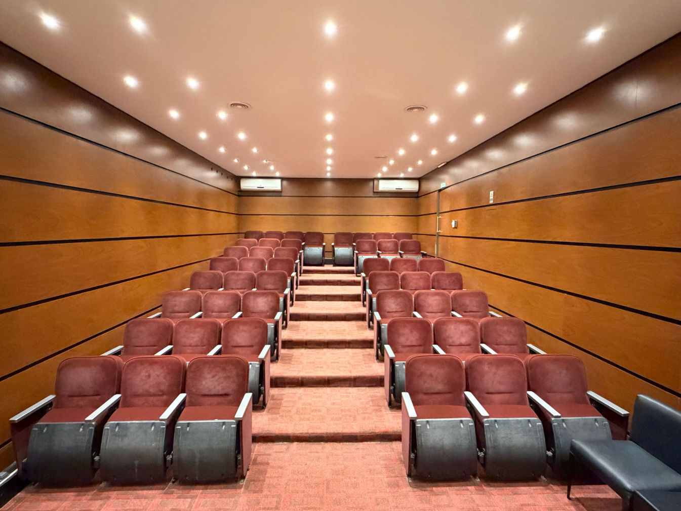 Auditorio equipado del Hotel Viñas del Sol